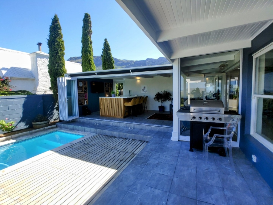 To Let 3 Bedroom Property for Rent in Noordhaven Western Cape